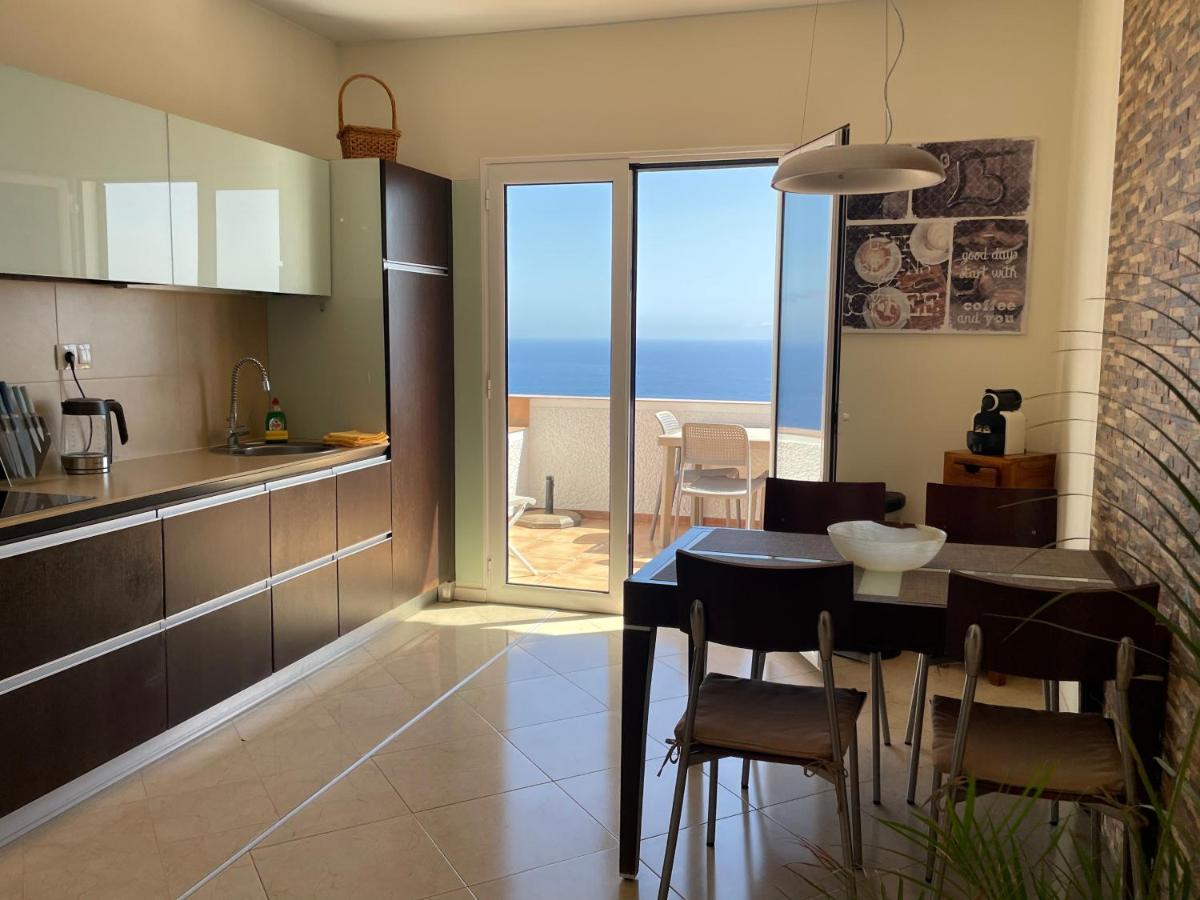 Villa Isabela - Car Rental For Free Caniço Екстериор снимка