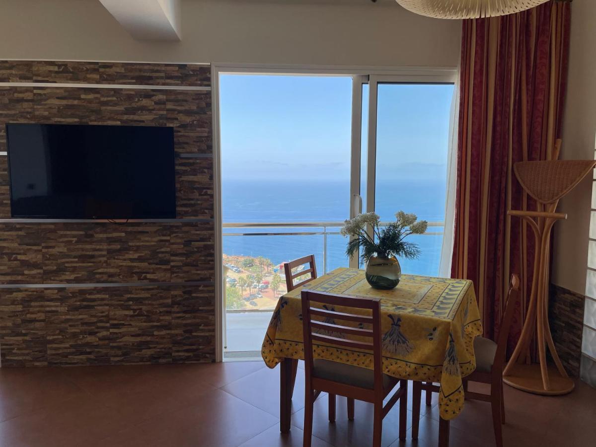Villa Isabela - Car Rental For Free Caniço Екстериор снимка