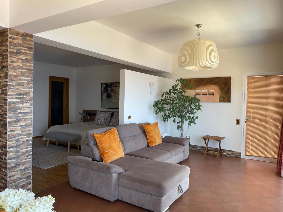 Villa Isabela - Car Rental For Free Caniço Екстериор снимка
