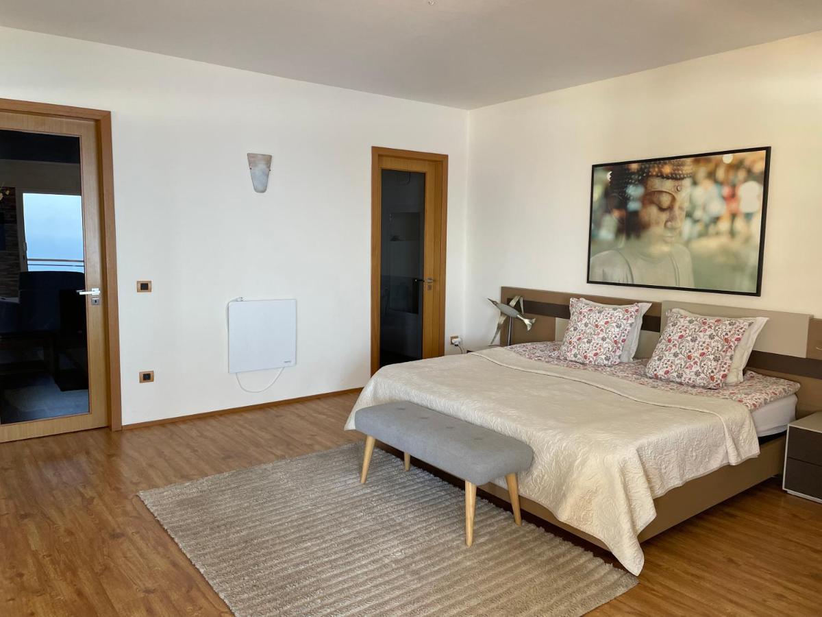 Villa Isabela - Car Rental For Free Caniço Екстериор снимка